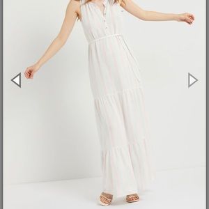 Maternity dress by a pea in a pod